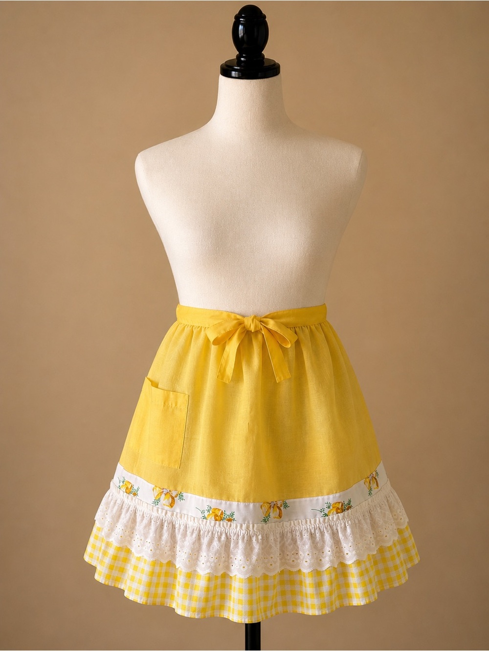 Vintage Yellow Gingham Half Apron Floral Eyelet Lace Ruffle